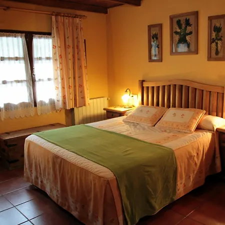 Tixileiro Hotel 2*